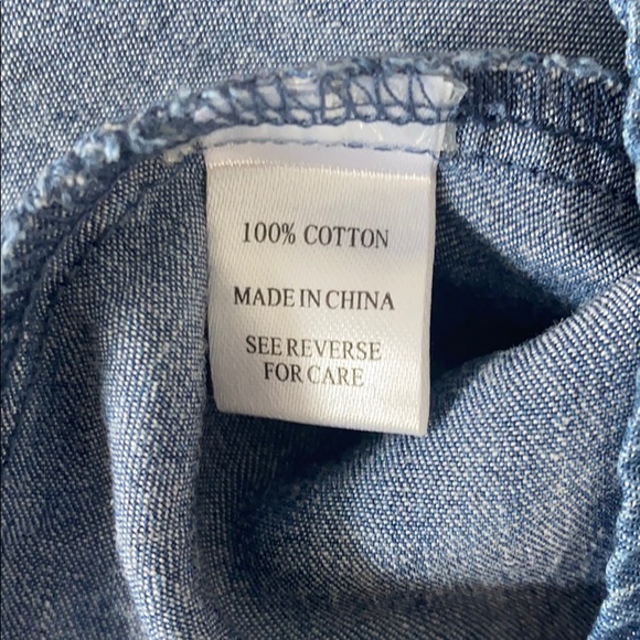 Given Kale 100% Cotton Chambray Embroidered Top - Picture 8 of 9